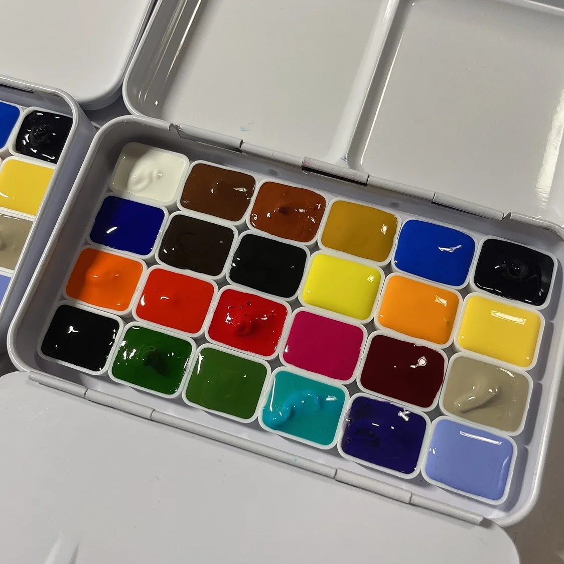 SENNELIER Artist Watercolor Set – 24/36/99 Colors SENNELIER Artist Watercolor Set – 24/36/99 Colors
