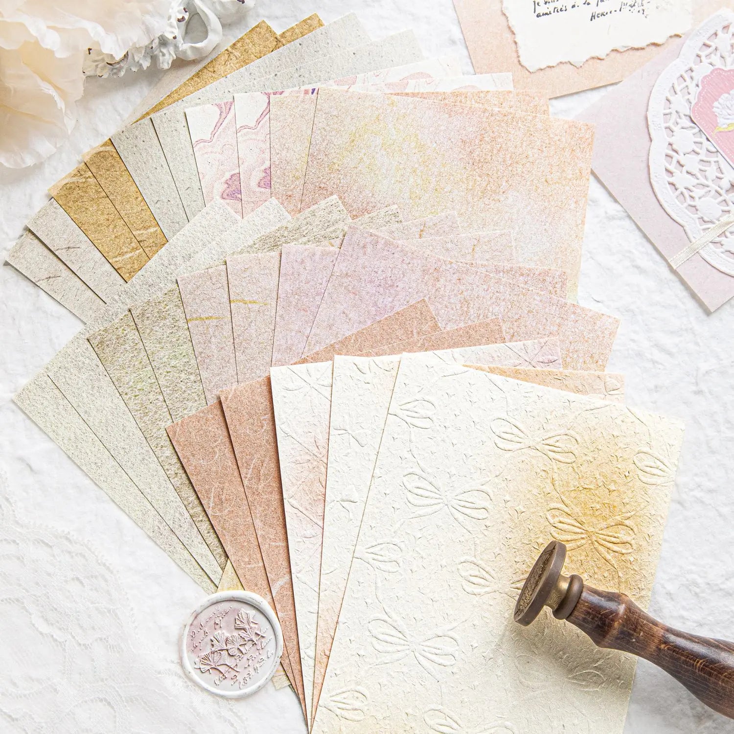 23 Sheets Color Gradation Blush Paper for Scrapbooking 23 Sheets Color Gradation Blush Paper for Scrapbooking