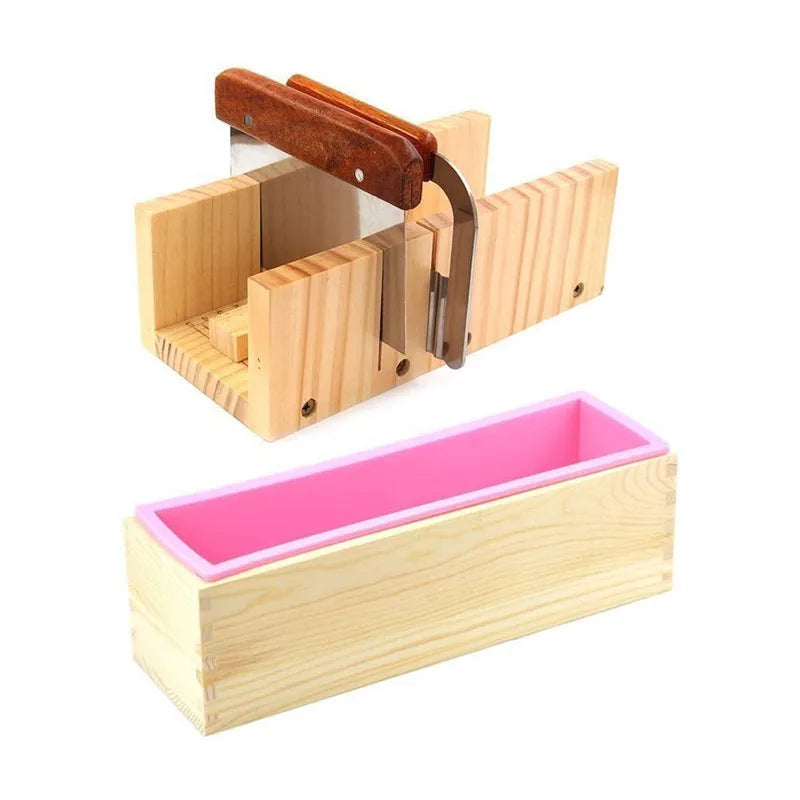1.2L Soap Making Mold Kit – Silicone + Wooden Box with Scrapers