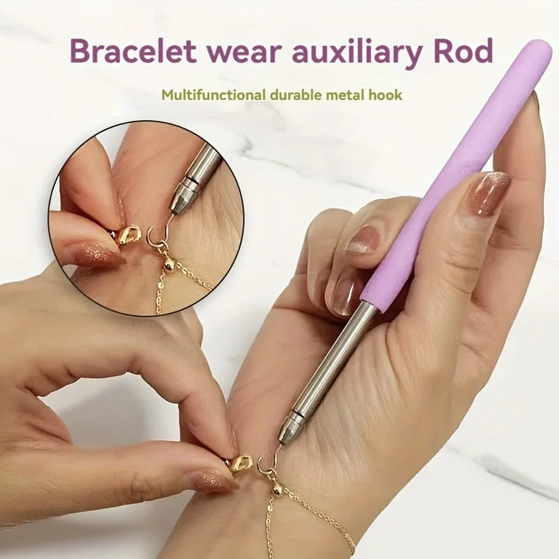 Bracelet Fastening Aid Tool – Jewelry Helper for Easy One-Hand Use