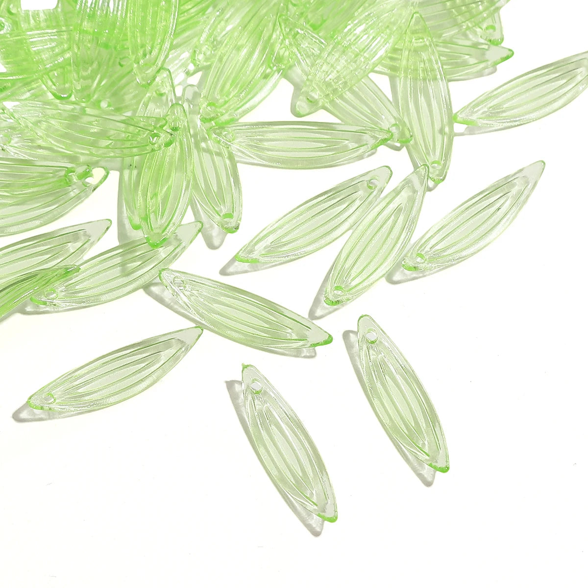 10/50pcs Acrylic Mini Leaf Beads