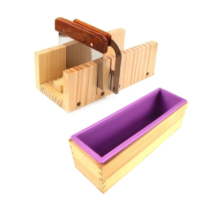 1.2L Soap Making Mold Kit – Silicone + Wooden Box with Scrapers